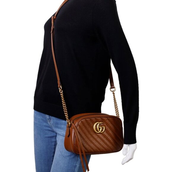 Gucci GG Small Marmont Matelasse Shoulder Bag in Brown - Picture 4 of 12